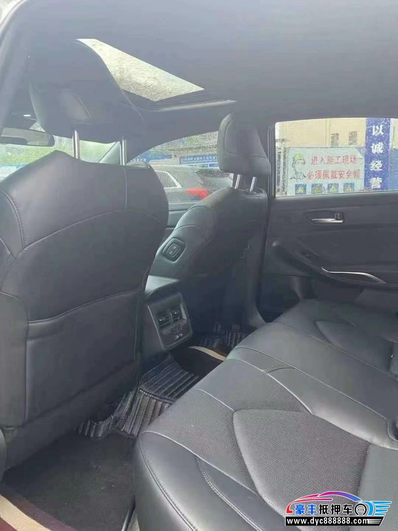 23年丰田亚洲龙轿车抵押车出售