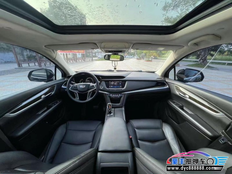 17年凯迪拉克XT5轿车抵押车出售