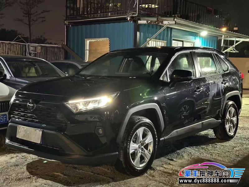 24年丰田RAV4轿车抵押车出售