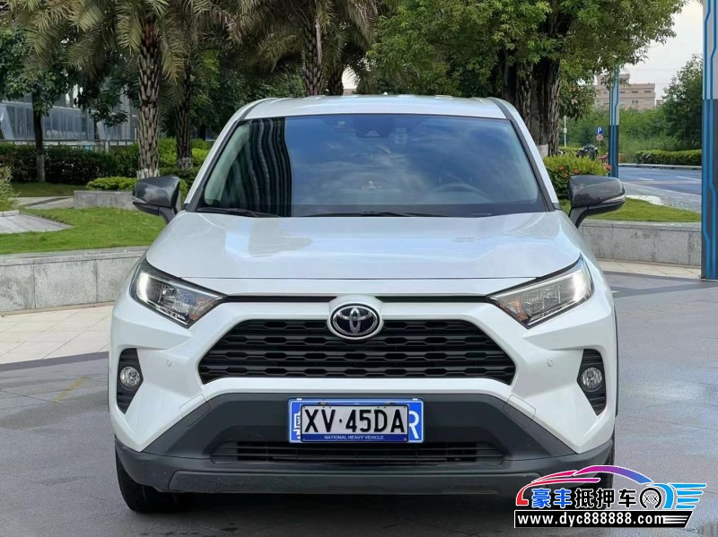 22年丰田RAV4轿车抵押车出售