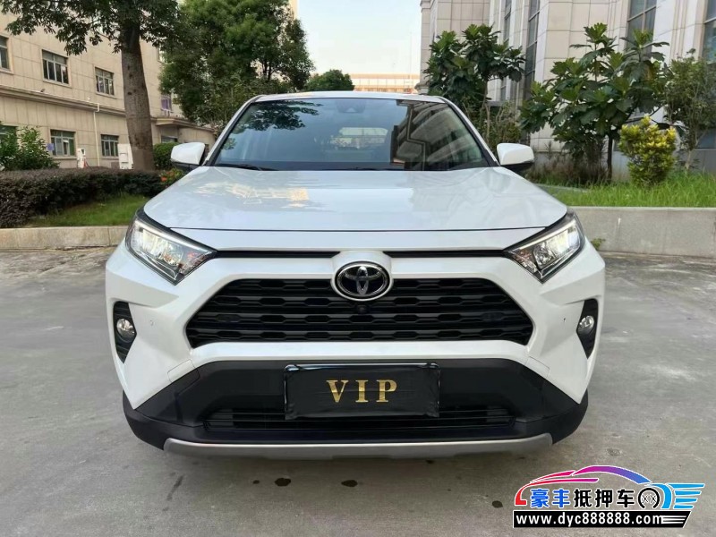 22年丰田RAV4轿车抵押车出售