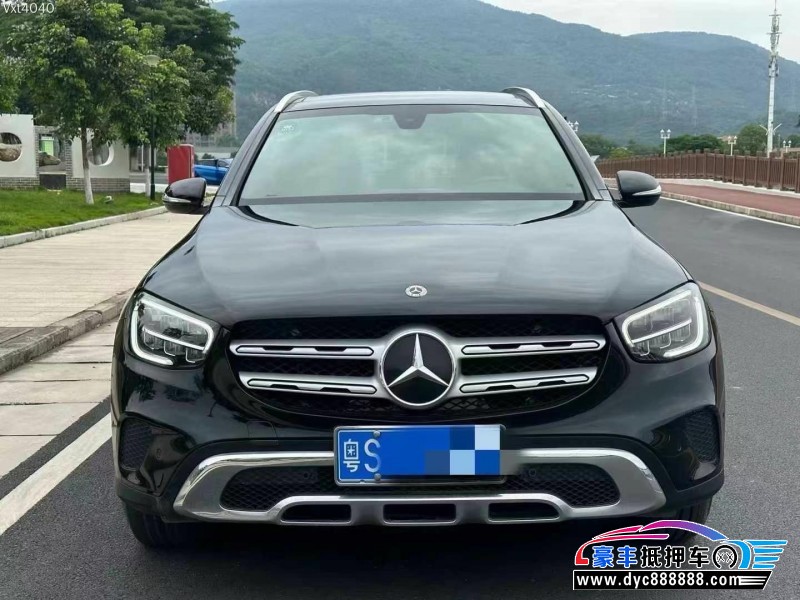 20年奔驰GLC轿车抵押车出售