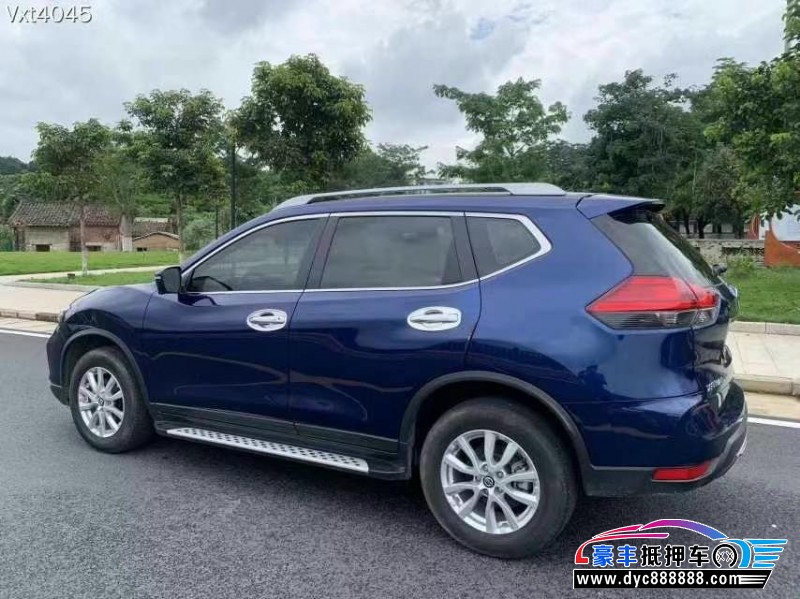 19年日产奇骏轿车抵押车出售