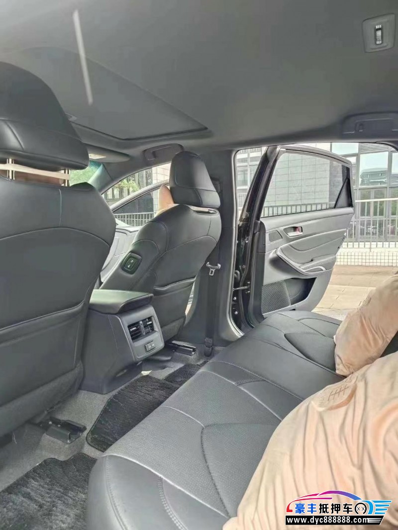 23年丰田亚洲龙轿车抵押车出售