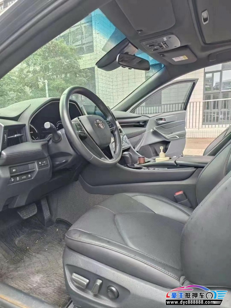 23年丰田亚洲龙轿车抵押车出售