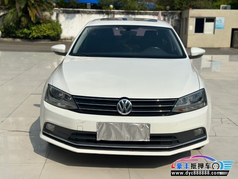 18年大众速腾轿车抵押车出售