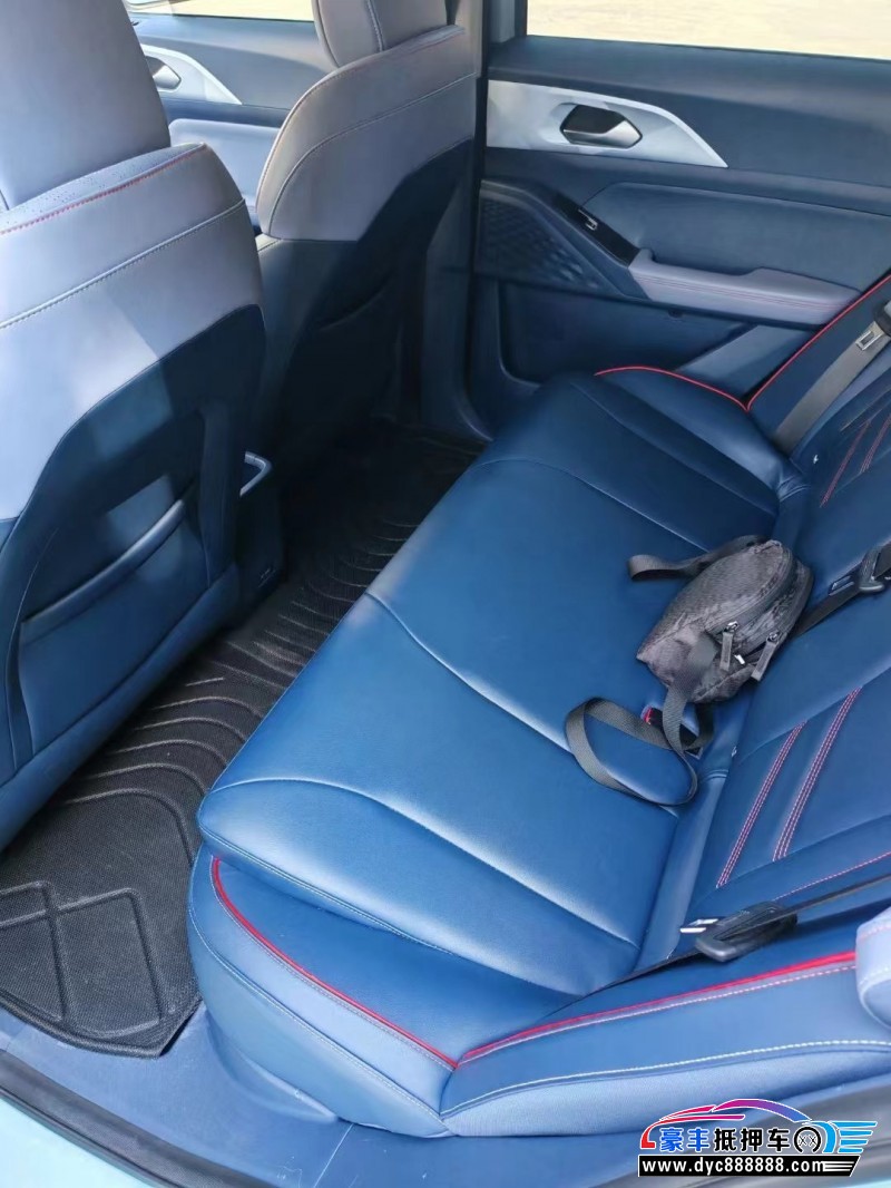 23年吉利几何轿车抵押车出售