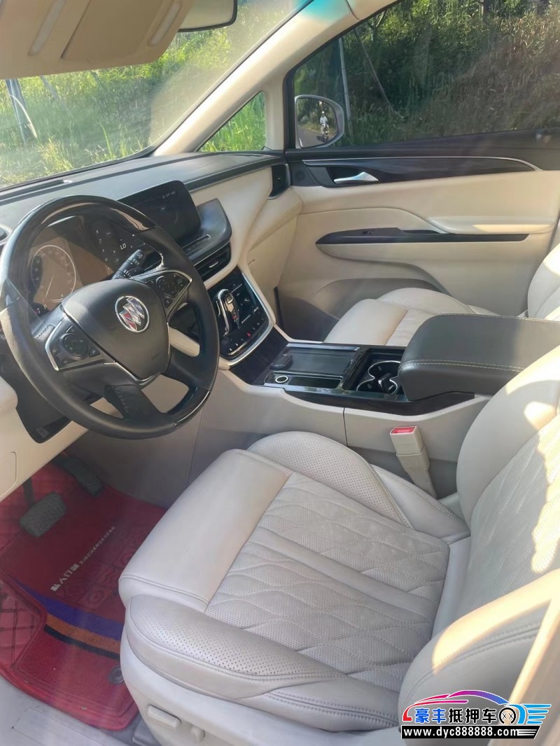 20年别克GL8MPV抵押车出售