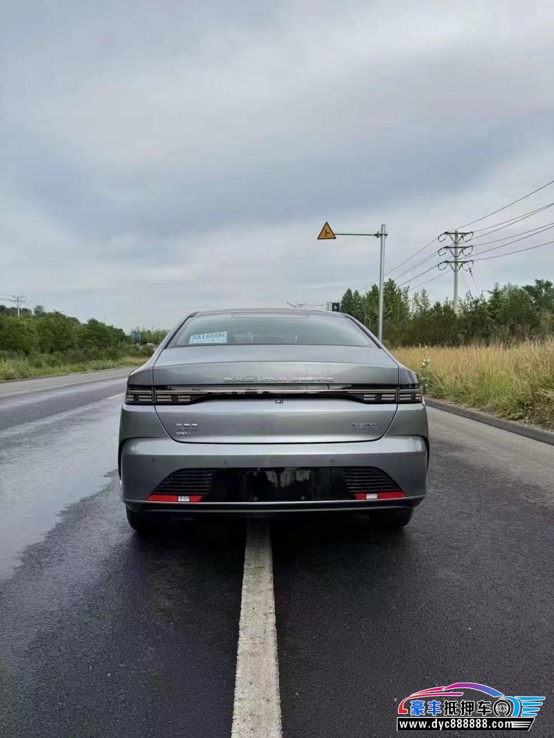 24年比亚迪驱逐舰轿车抵押车出售