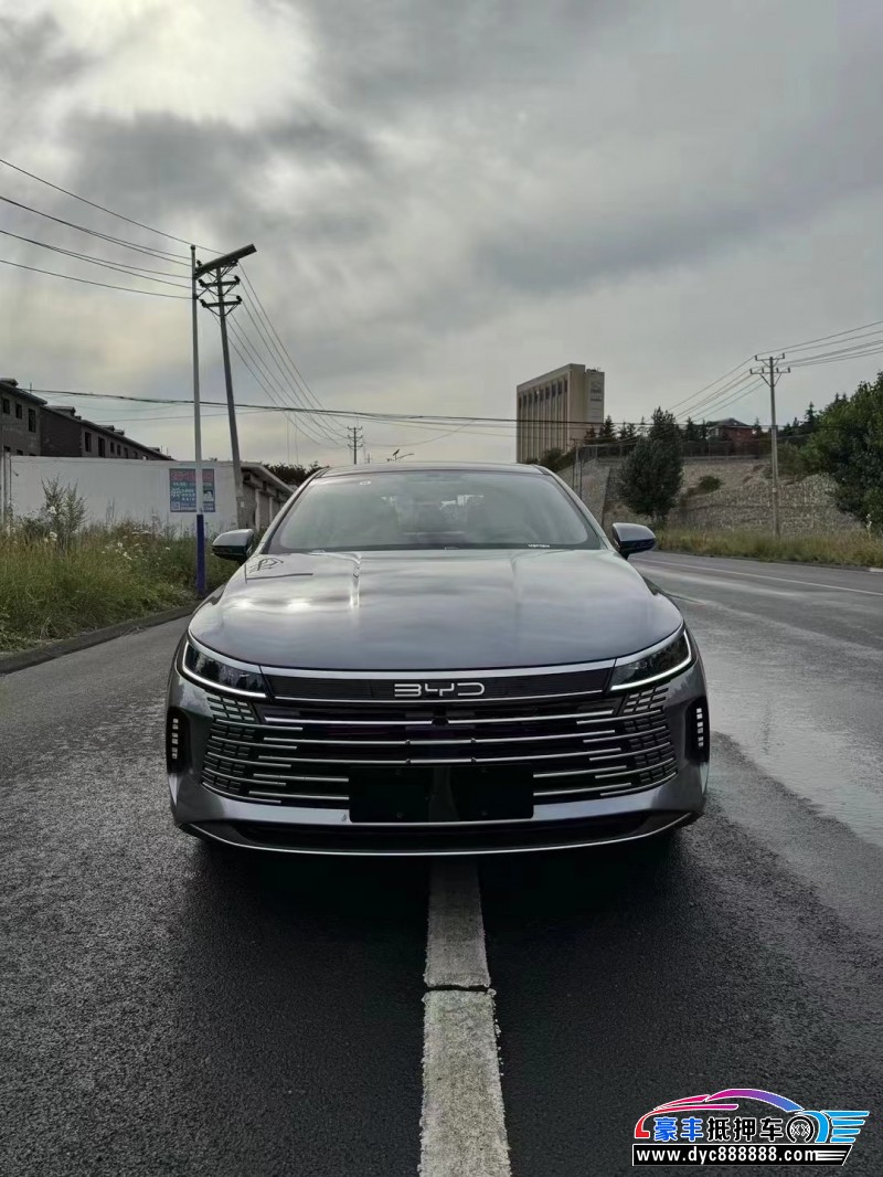 24年比亚迪驱逐舰轿车抵押车出售