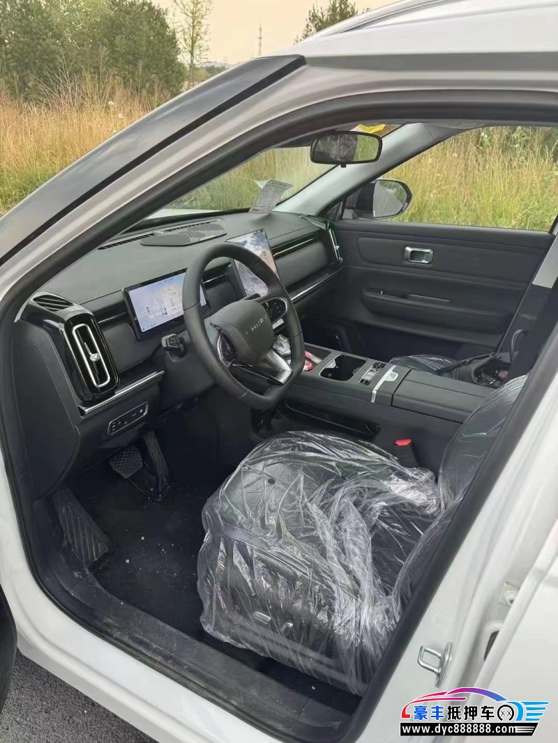 24年奇瑞探索轿车抵押车出售