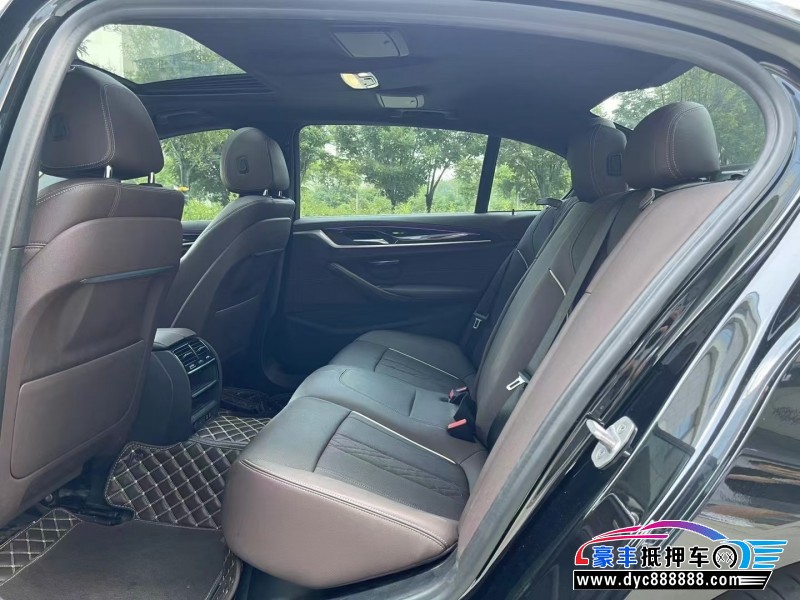 21年宝马5系轿车抵押车出售