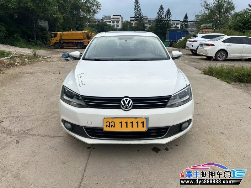 14年大众速腾轿车抵押车出售