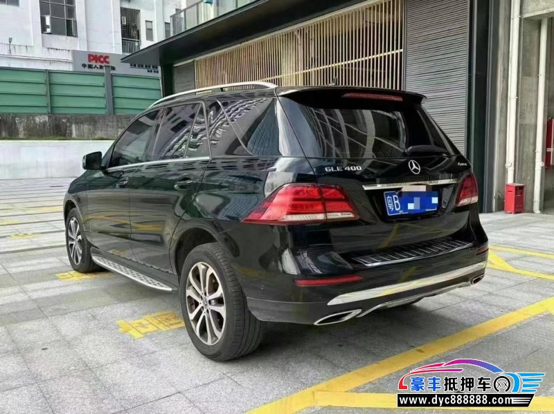 19年奔驰GLE轿车抵押车出售