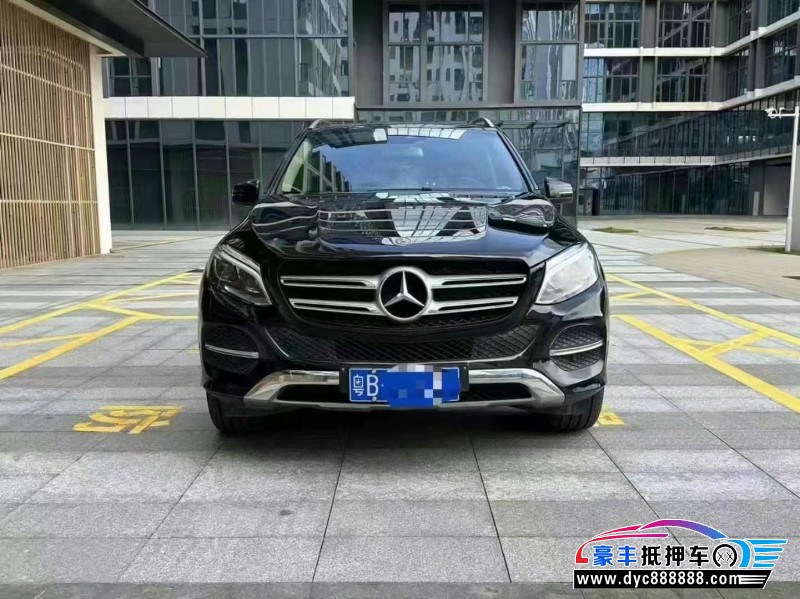 19年奔驰GLE轿车抵押车出售