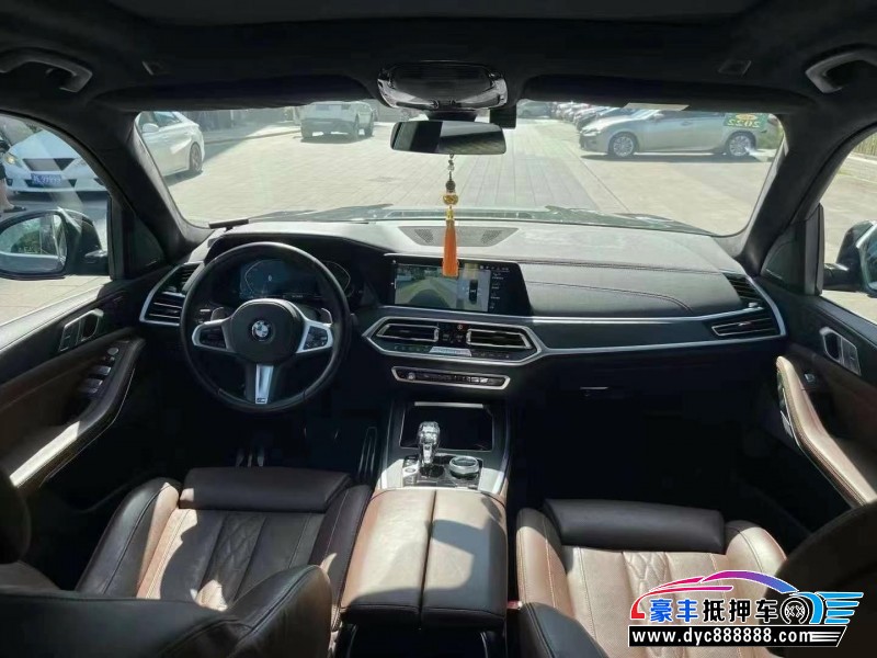 20年宝马X7轿车抵押车出售