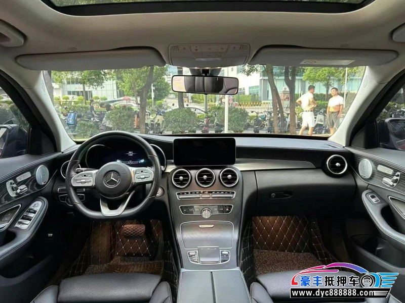 21年奔驰C轿车抵押车出售