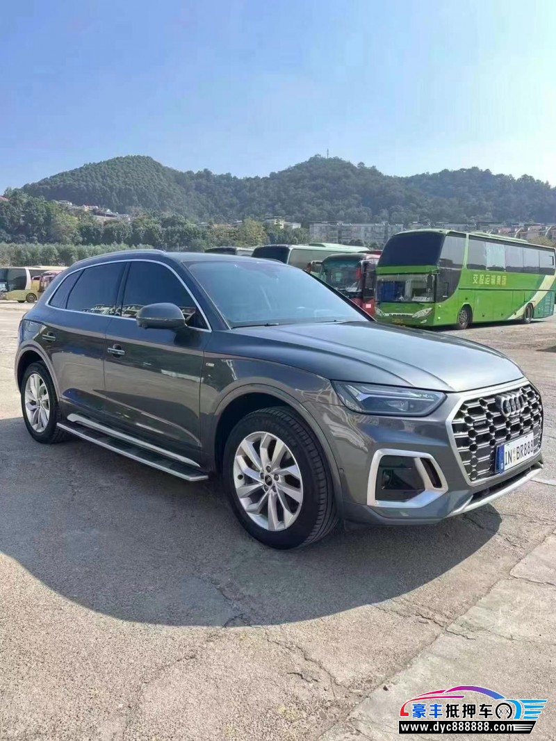 23年奥迪Q5轿车抵押车出售