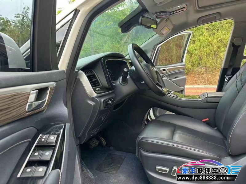 22年传祺M8轿车抵押车出售