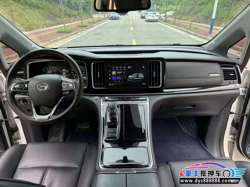 22年传祺M8轿车抵押车出售