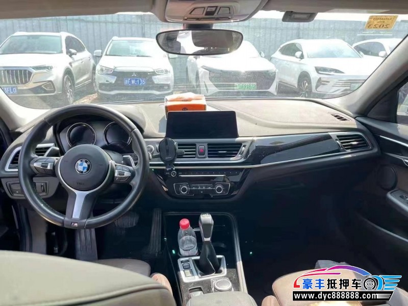 19年宝马1系轿车抵押车出售