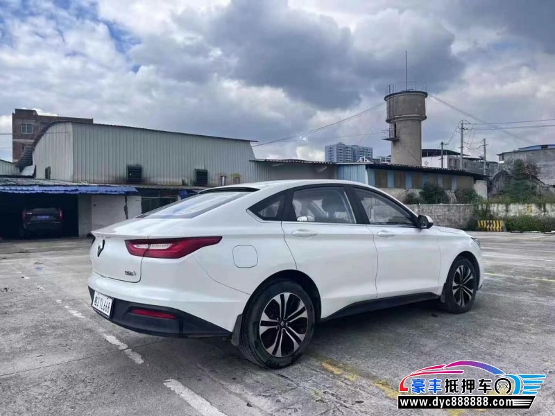 21年宝骏RC6轿车抵押车出售