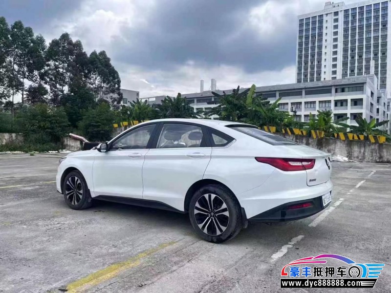 21年宝骏RC6轿车抵押车出售