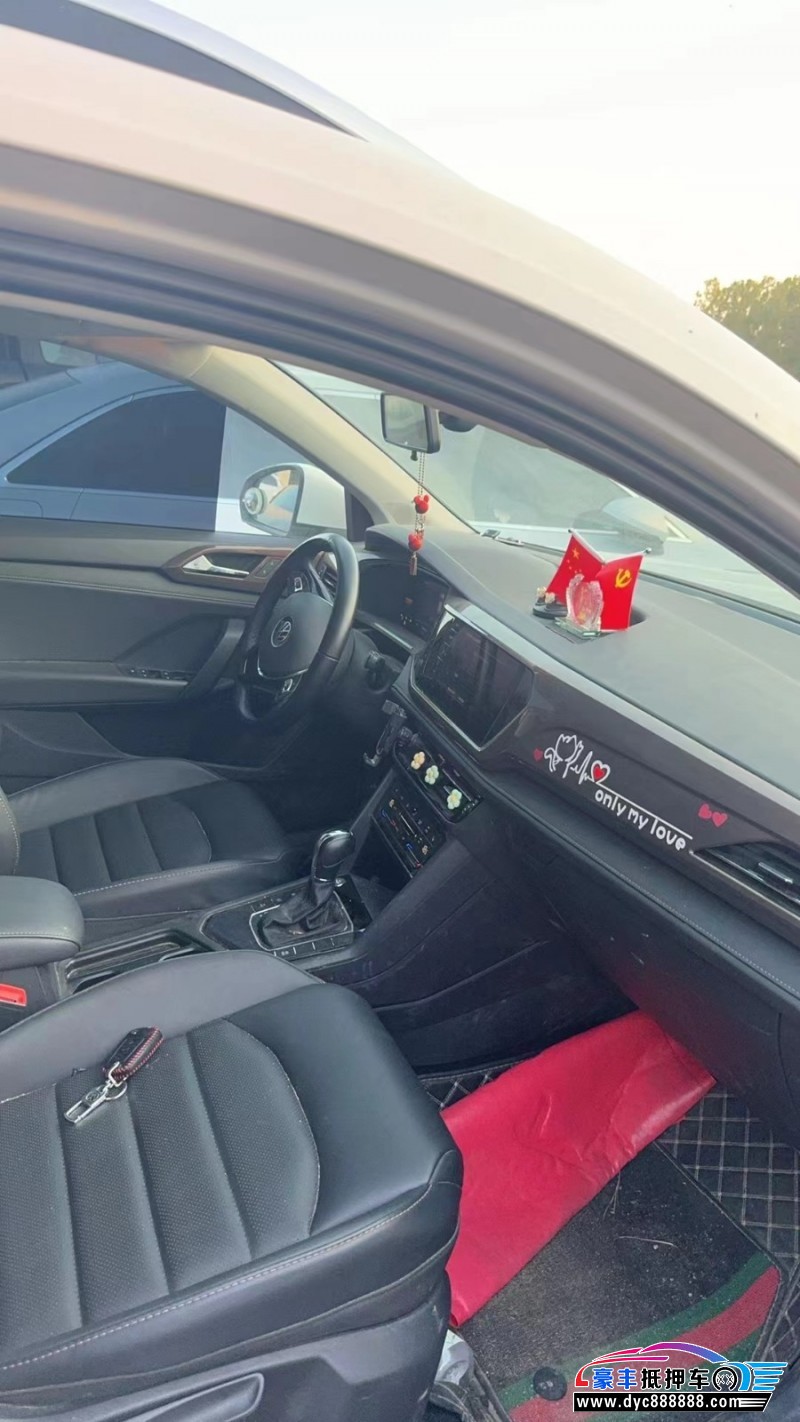 22年大众途岳轿车抵押车出售