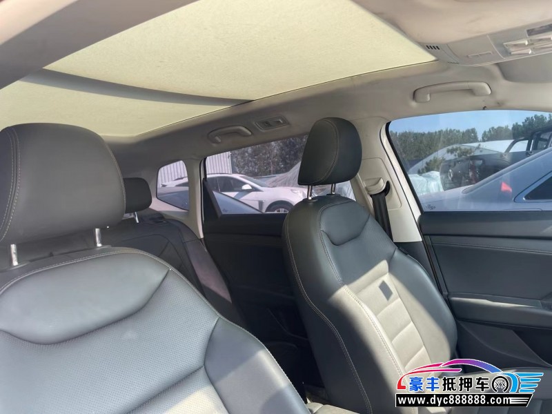 22年大众途岳轿车抵押车出售