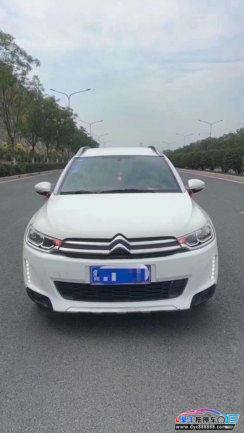 15年雪铁龙C3轿车抵押车出售