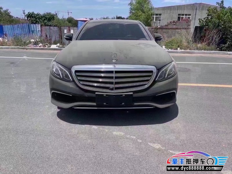 19年奔驰E轿车抵押车出售