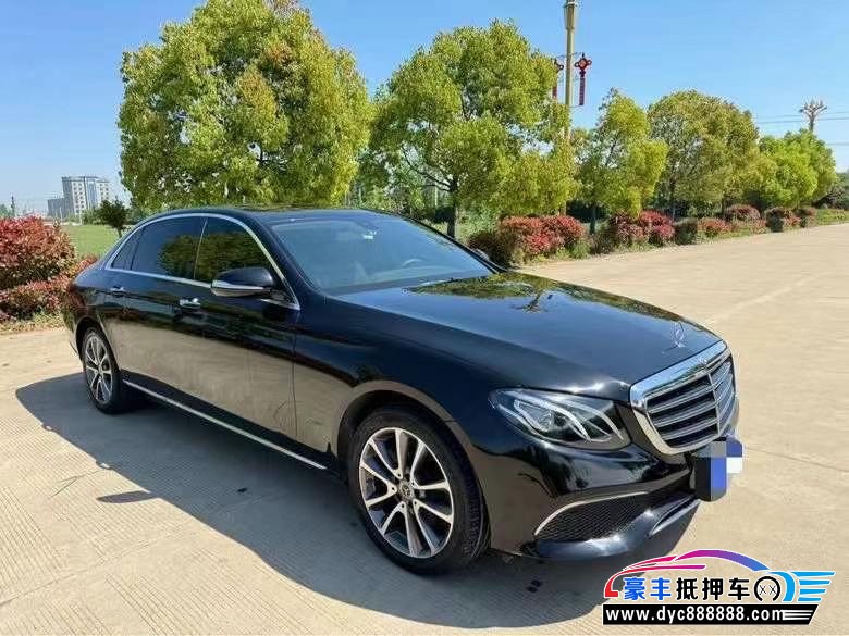 19年奔驰E轿车抵押车出售