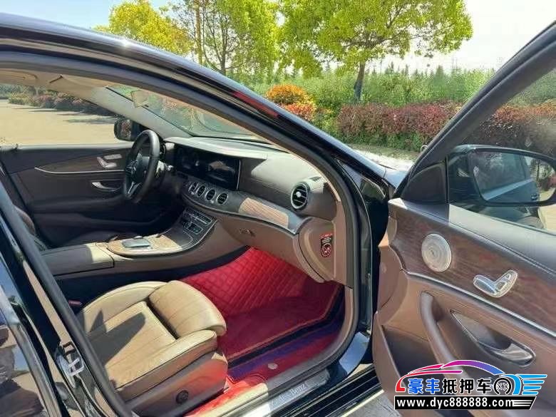 19年奔驰E轿车抵押车出售