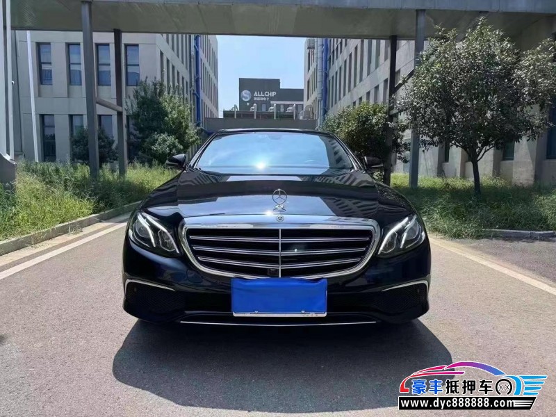 20年奔驰E轿车抵押车出售