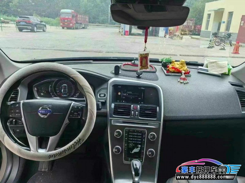 15年沃尔沃XC60SUV抵押车出售