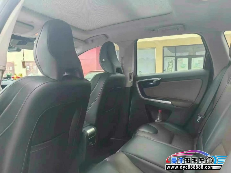 15年沃尔沃XC60SUV抵押车出售