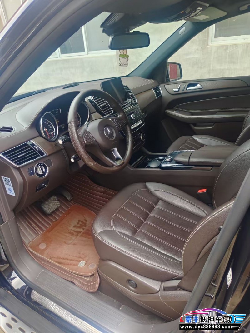 18年奔驰GLE轿车抵押车出售