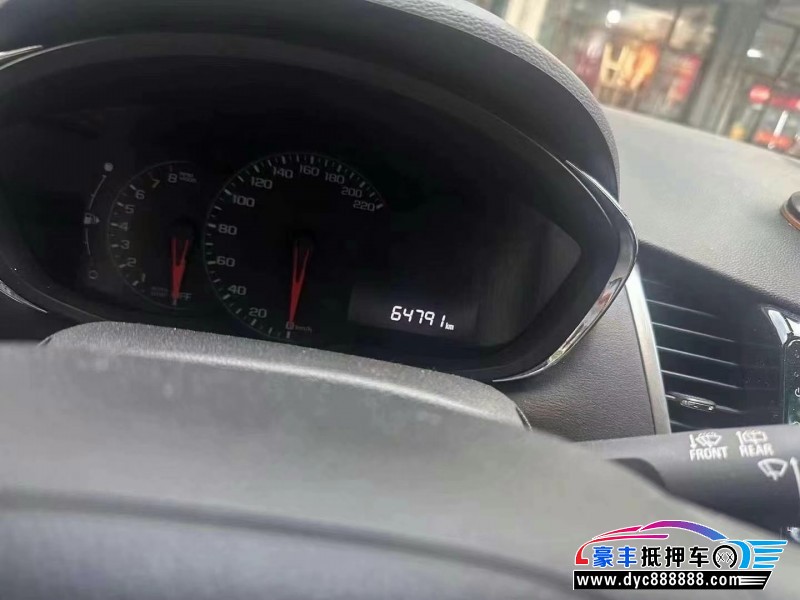 17年雪佛兰创酷轿车抵押车出售