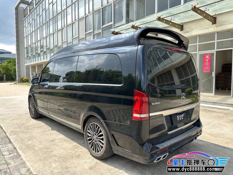 20年奔驰威霆轿车抵押车出售