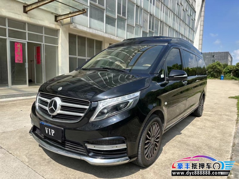 20年奔驰威霆轿车抵押车出售