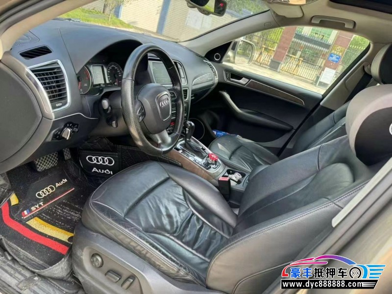 10年奥迪Q5轿车抵押车出售