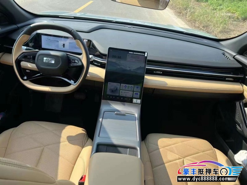 24年吉利银河L6轿车抵押车出售