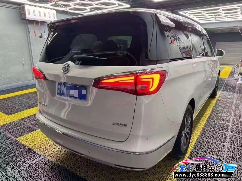 18年别克GL8轿车抵押车出售