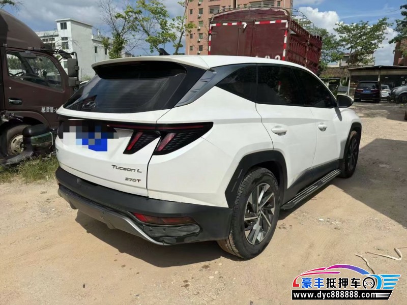 21年现代途胜轿车抵押车出售