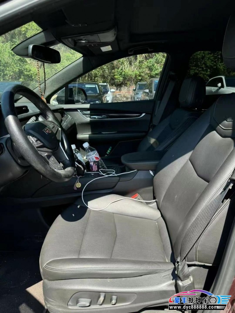 22年凯迪拉克XT5SUV抵押车出售