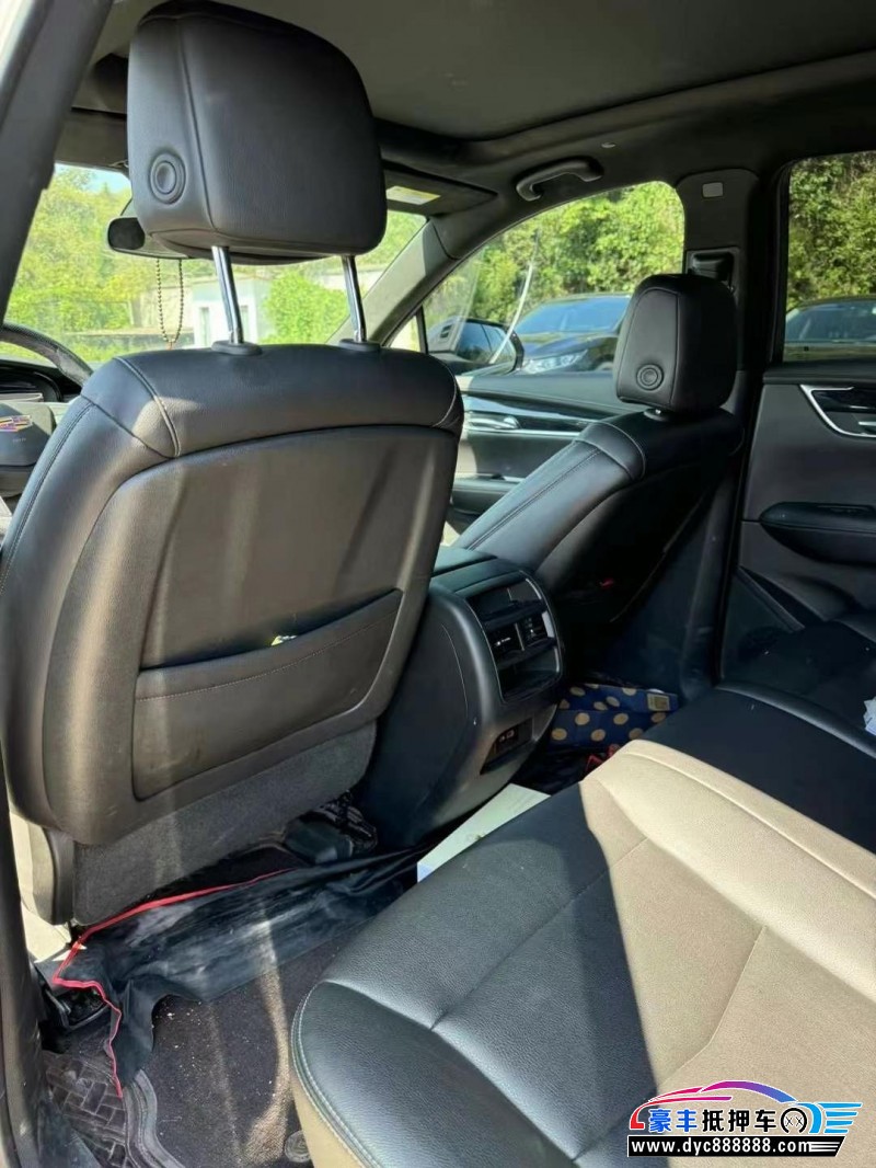 22年凯迪拉克XT5SUV抵押车出售