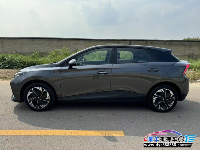 24年名爵MG4轿车抵押车出售