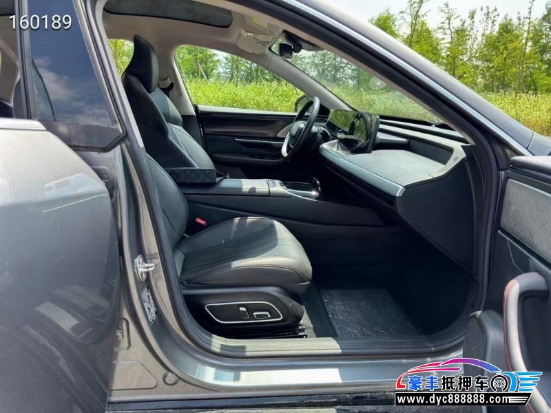 22年小鹏汽车P7轿车抵押车出售