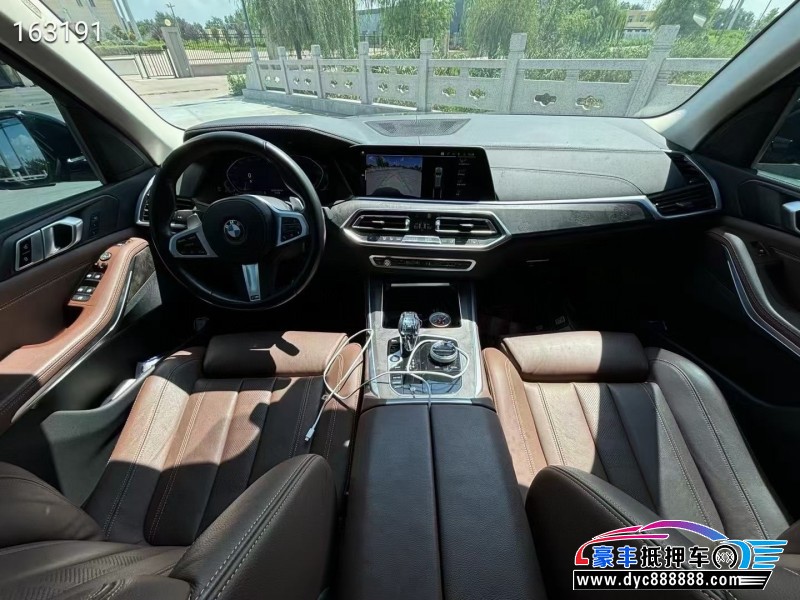 20年宝马X5轿车抵押车出售