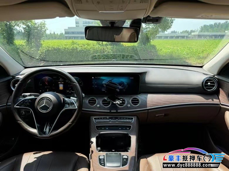 21年奔驰E轿车抵押车出售